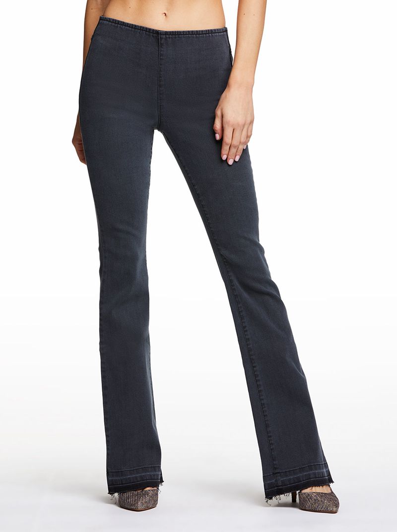 Women's Jessica Simpson Pull on Flare Jeans Black | PQSYH-3287