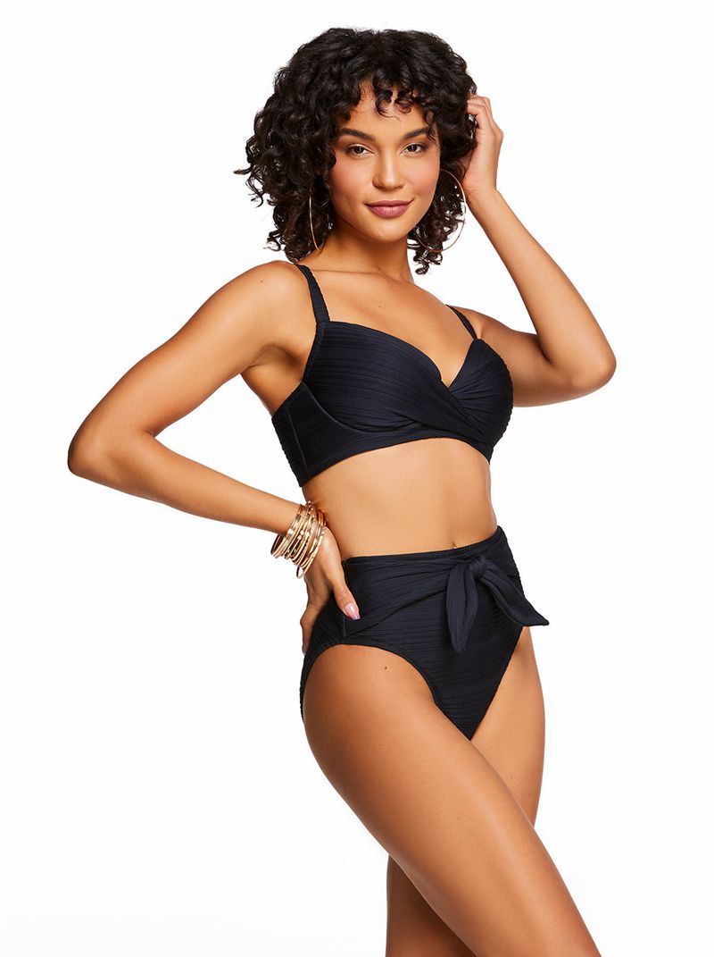 Women's Jessica Simpson Basic Solids Twisted D Bikini Tops Black | LSAGJ-3768