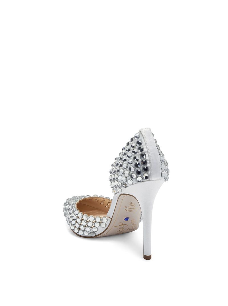 Women's Jessica Simpson Preppi Pumps White | GHFLO-2418