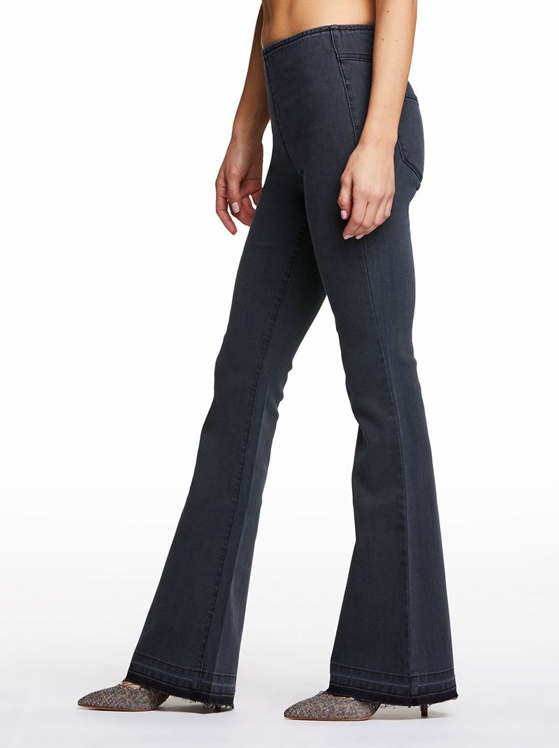 Women's Jessica Simpson Pull on Flare Bottoms Black | OGXZQ-8129