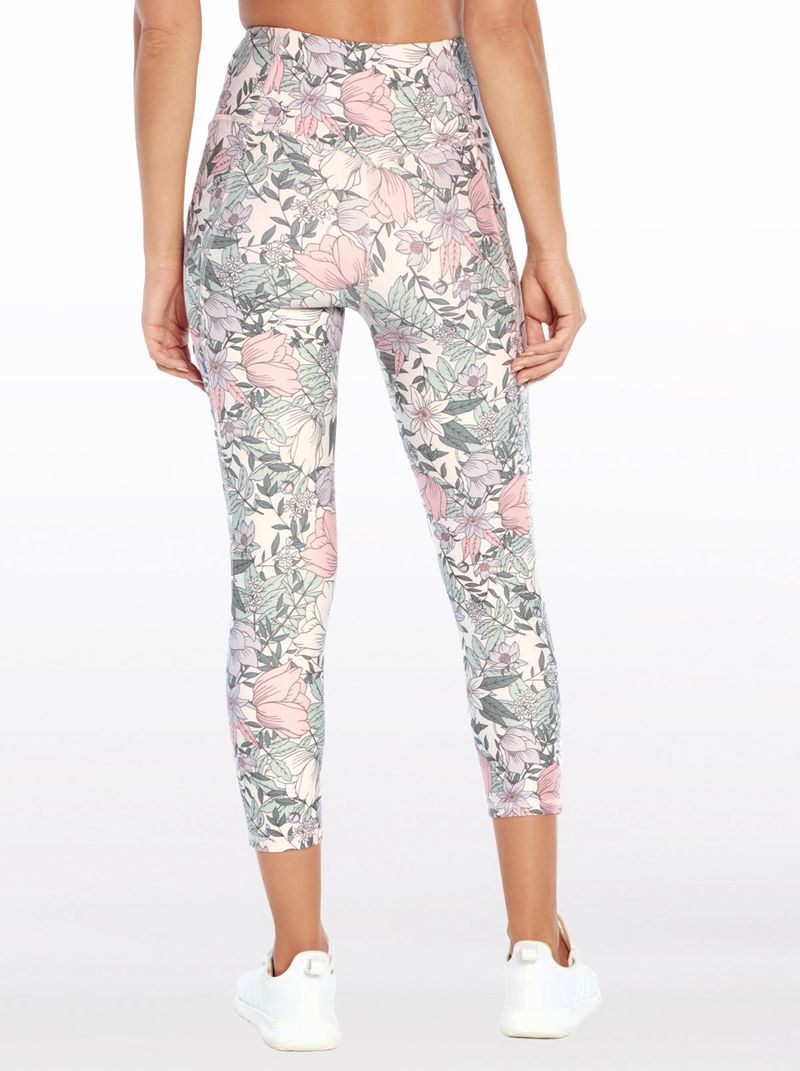 Women's Jessica Simpson Tummy Control Capris White | KQFWH-3620